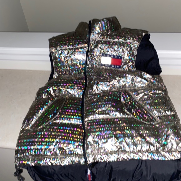 Tommy Hilfiger vtg 90s condition holographic hologram vest reversible mint! - Picture 2 of 2